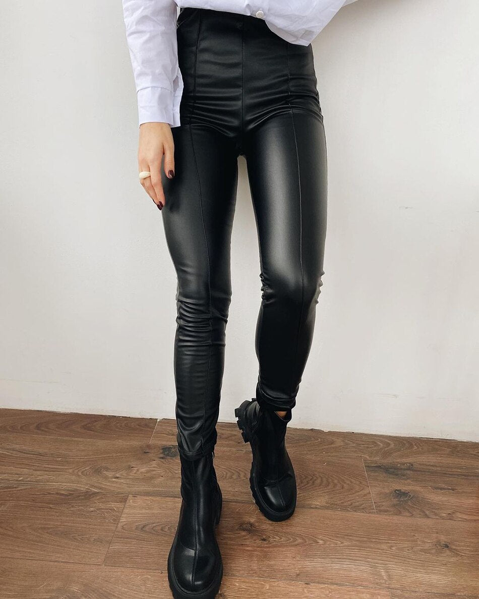 Calça Stretch de Couro